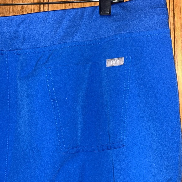 Figs Zamora Joggers Women’s Royal Blue size XXL Scrub Pants - Picture 4 of 5